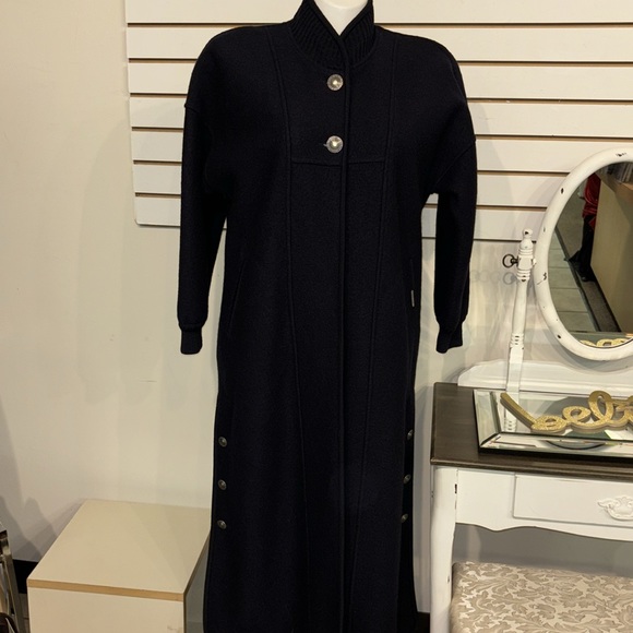 Geiger Wool Coat - Picture 1 of 12